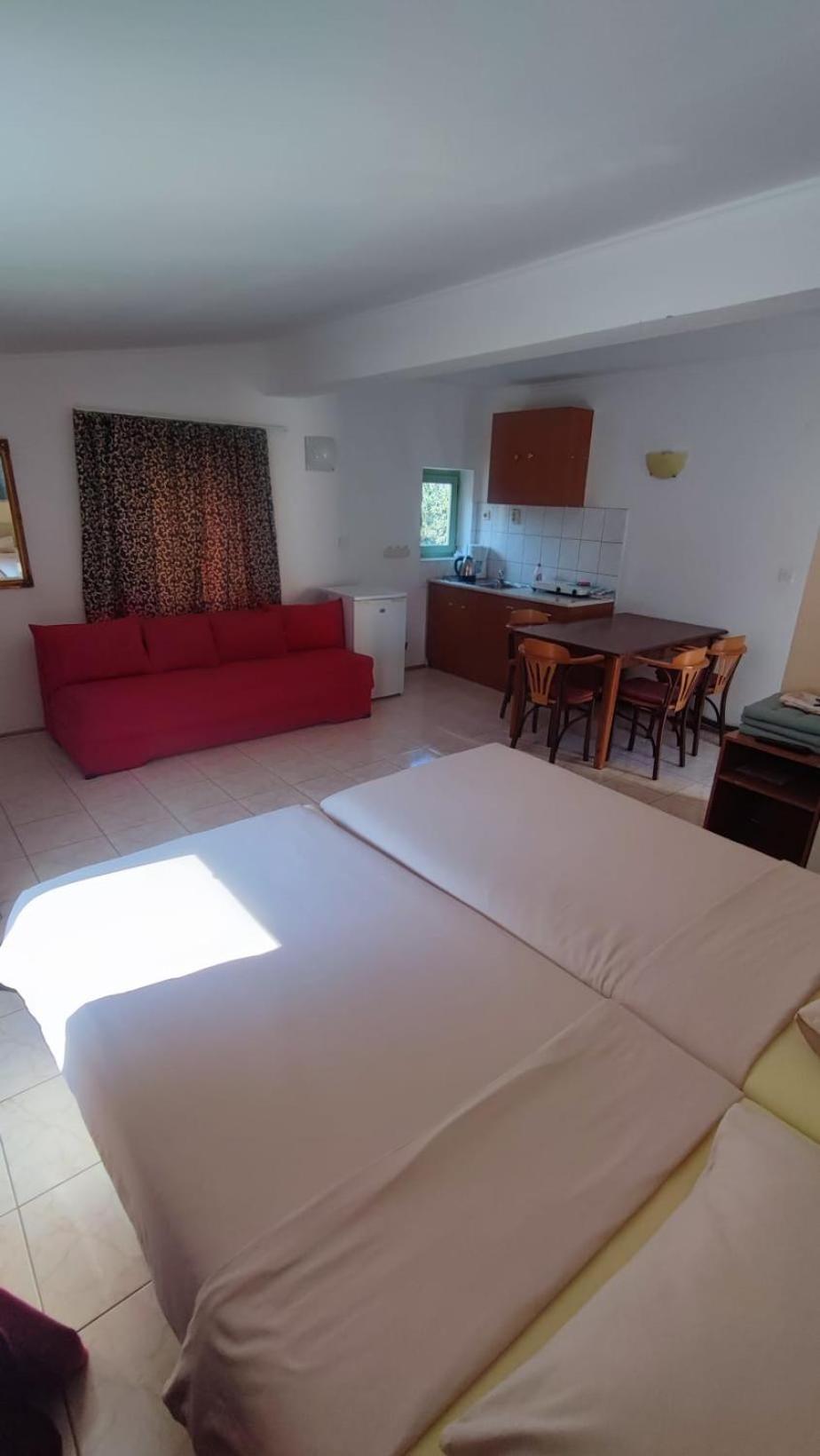 Pension Lale Apartment Peštani Екстериор снимка